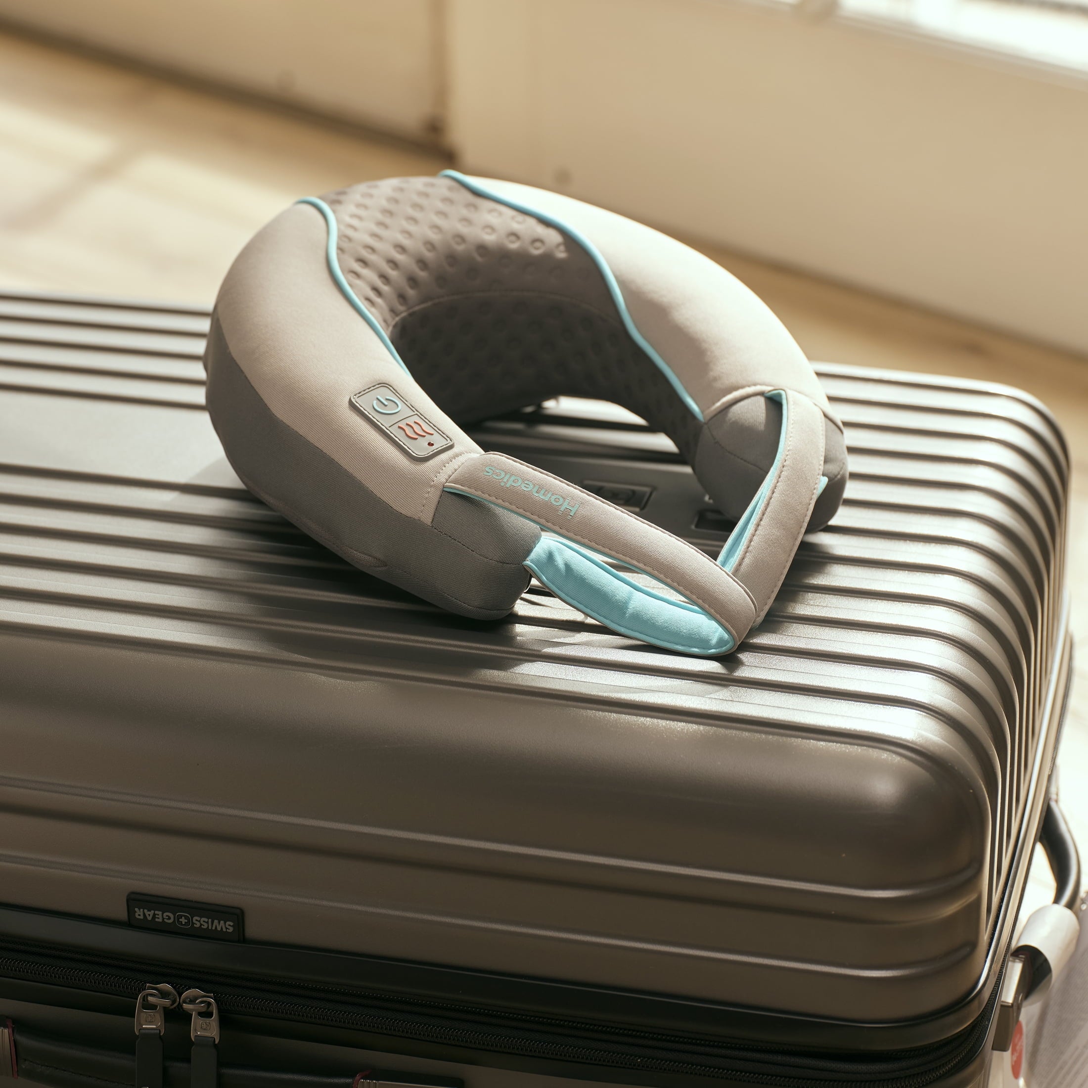 Vibration Neck Massager with Soothing Heat - Image 6