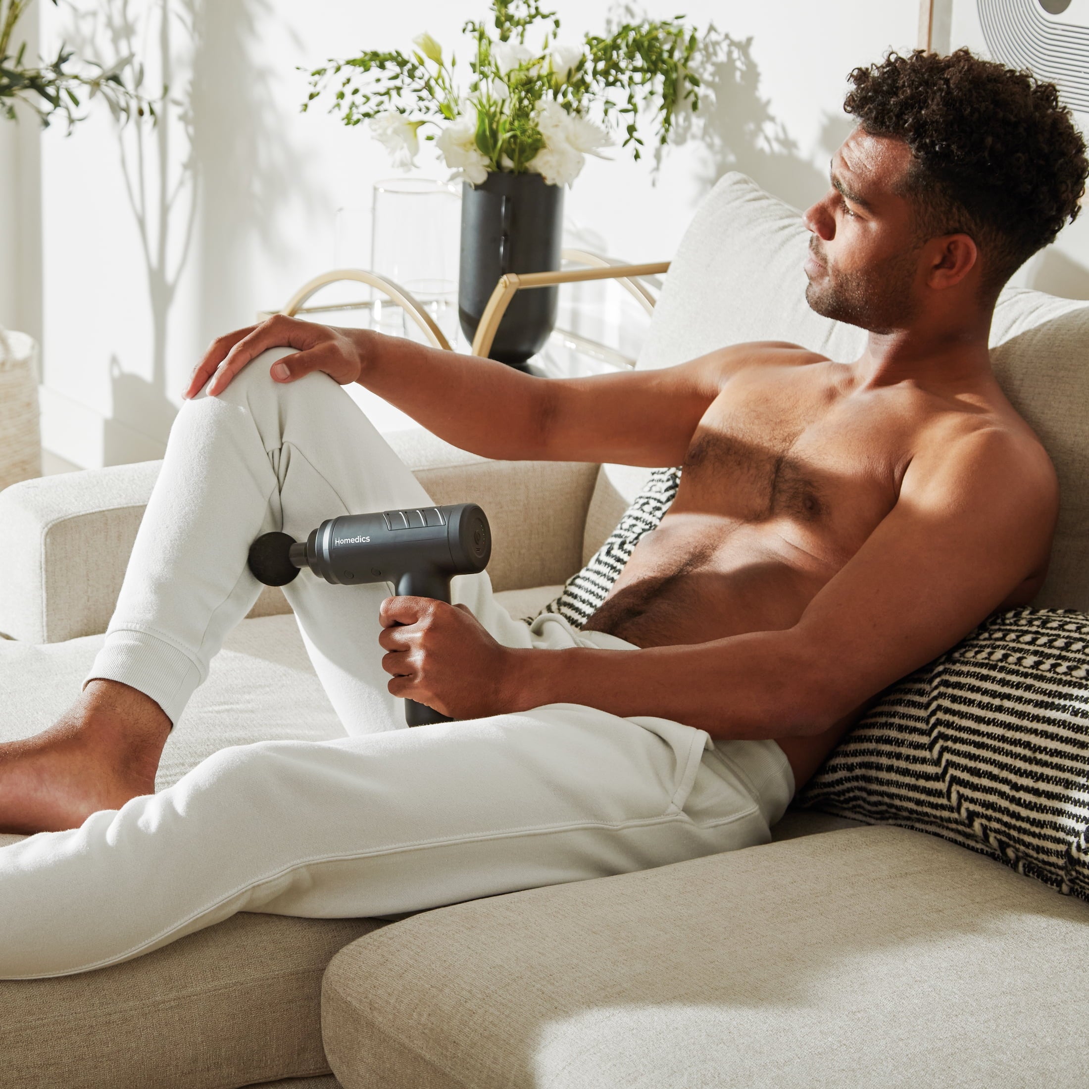Select Percussion Deep Tissue Massage Gun - Image 2