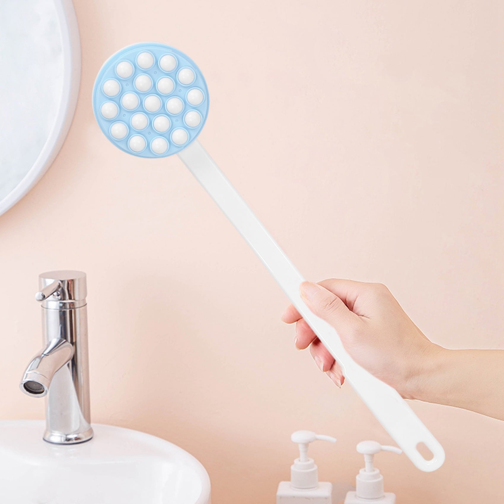Leg Bath Massage Tool with Long Handle - Image 3